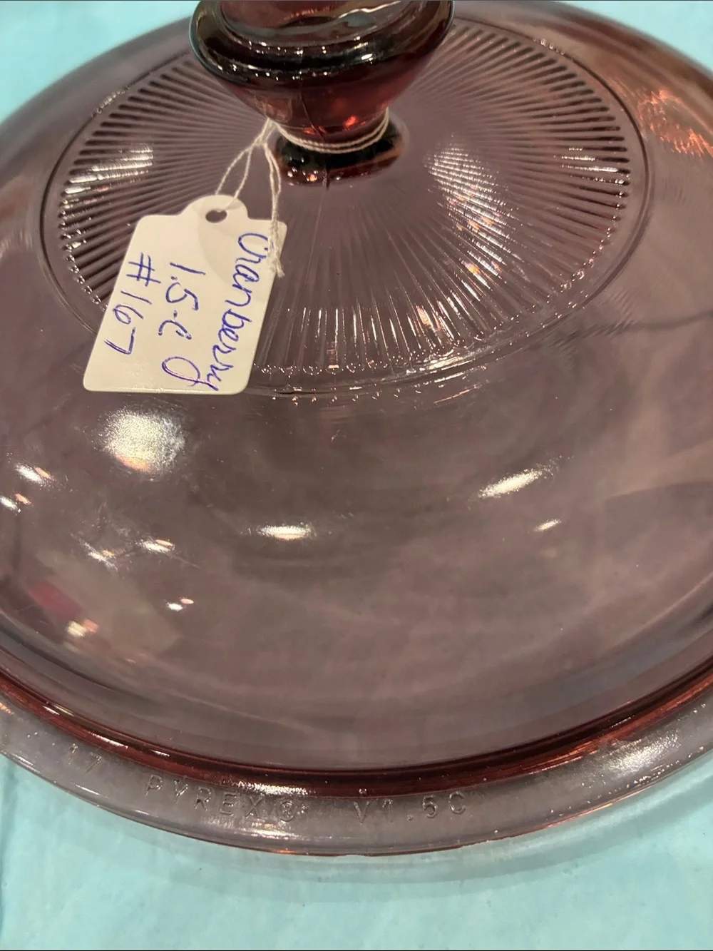 Pyrex Cranberry/Pink Glass Casserole Lid with Knob v 1-5c